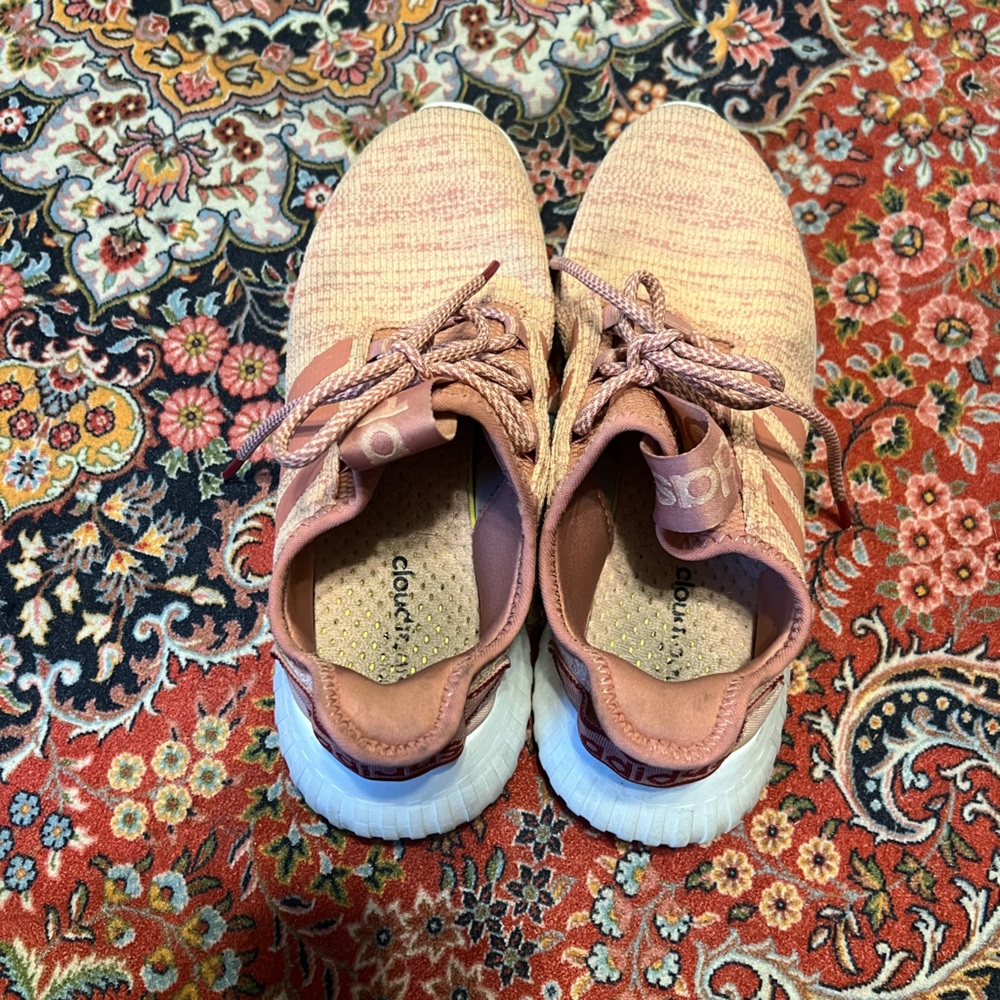 Adidas Cloudfoam tennis shoes - Picture 3 of 4